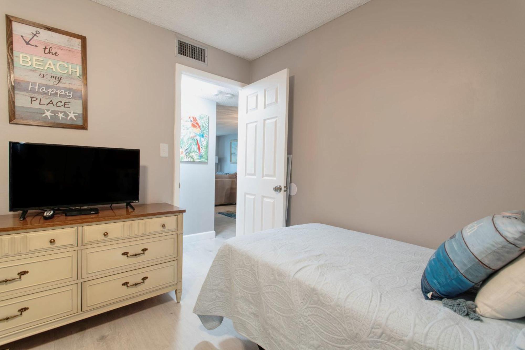 2 Bed 2 Bath Centrally Located On Siesta Key Sarasota megye Kültér fotó
