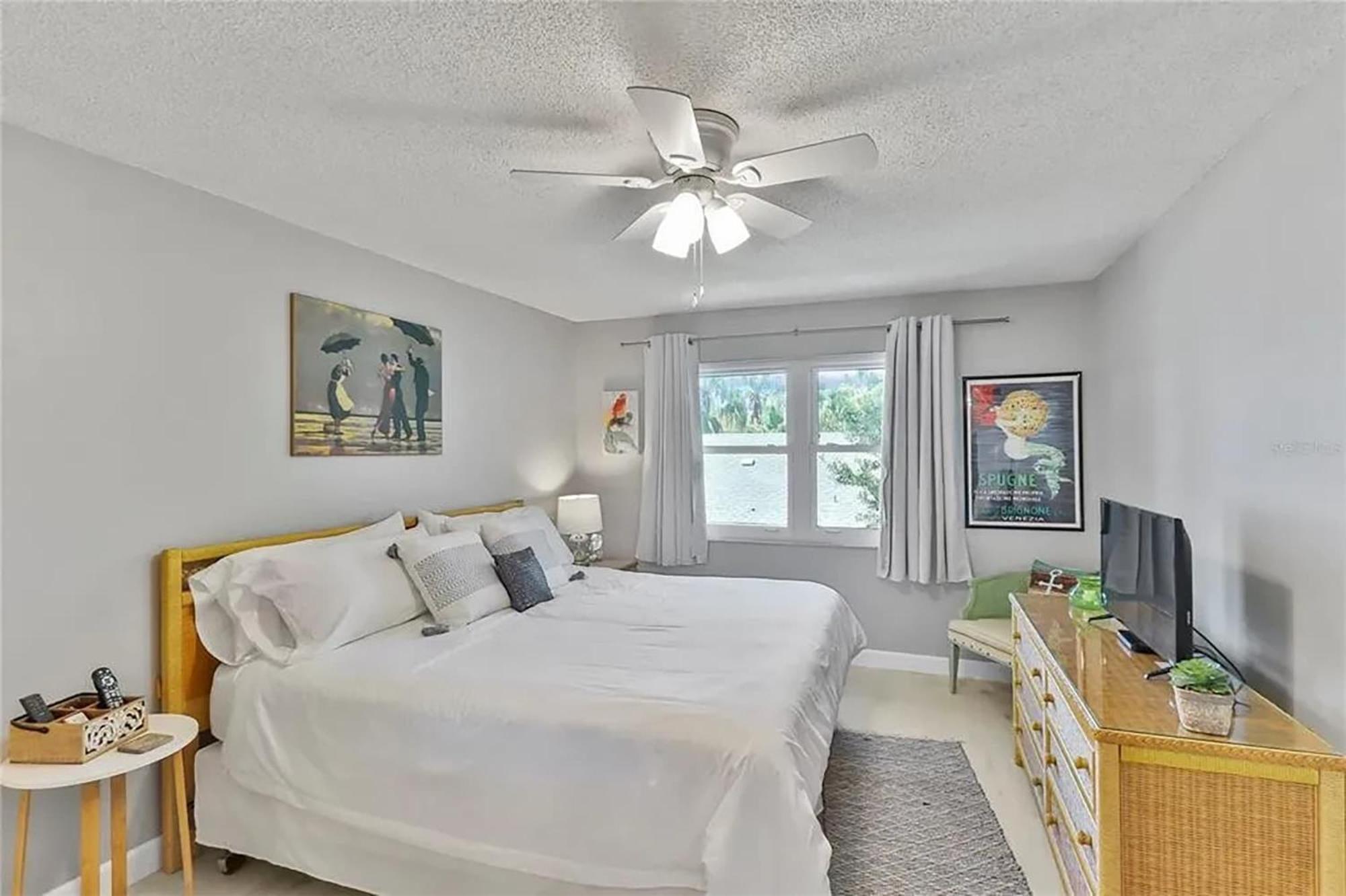 2 Bed 2 Bath Centrally Located On Siesta Key Sarasota megye Kültér fotó